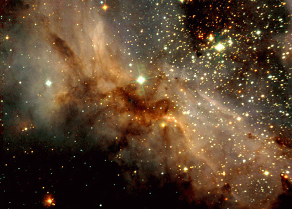 Le ciel y rencontre la terre